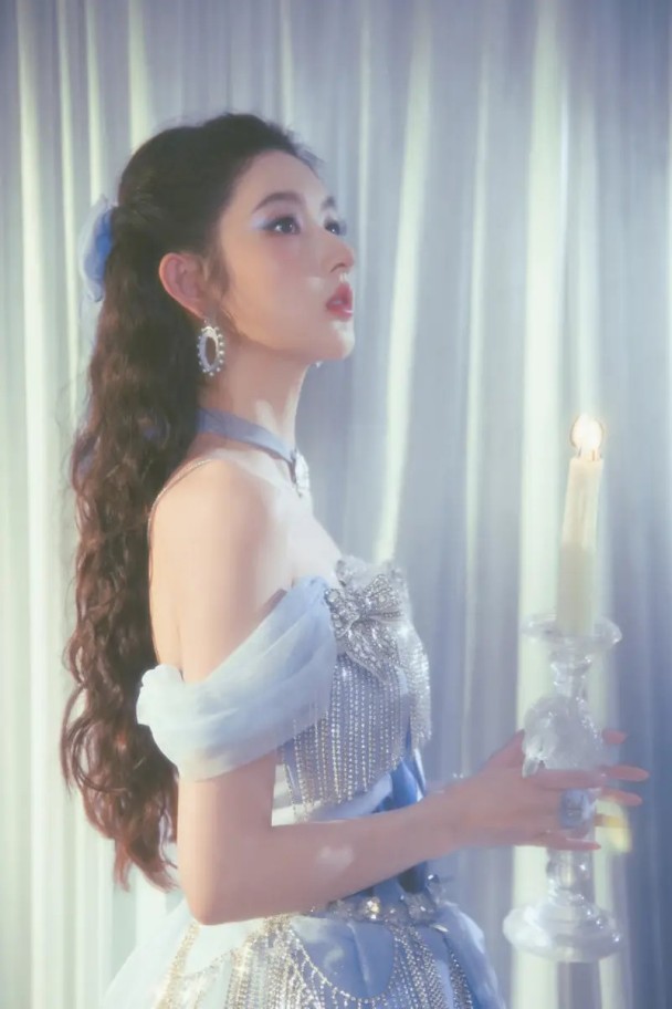 王牌班底重磅集结！斯科塞斯《夜色之事》正式杀青，小李子大表姐联手解锁暗黑惊悚